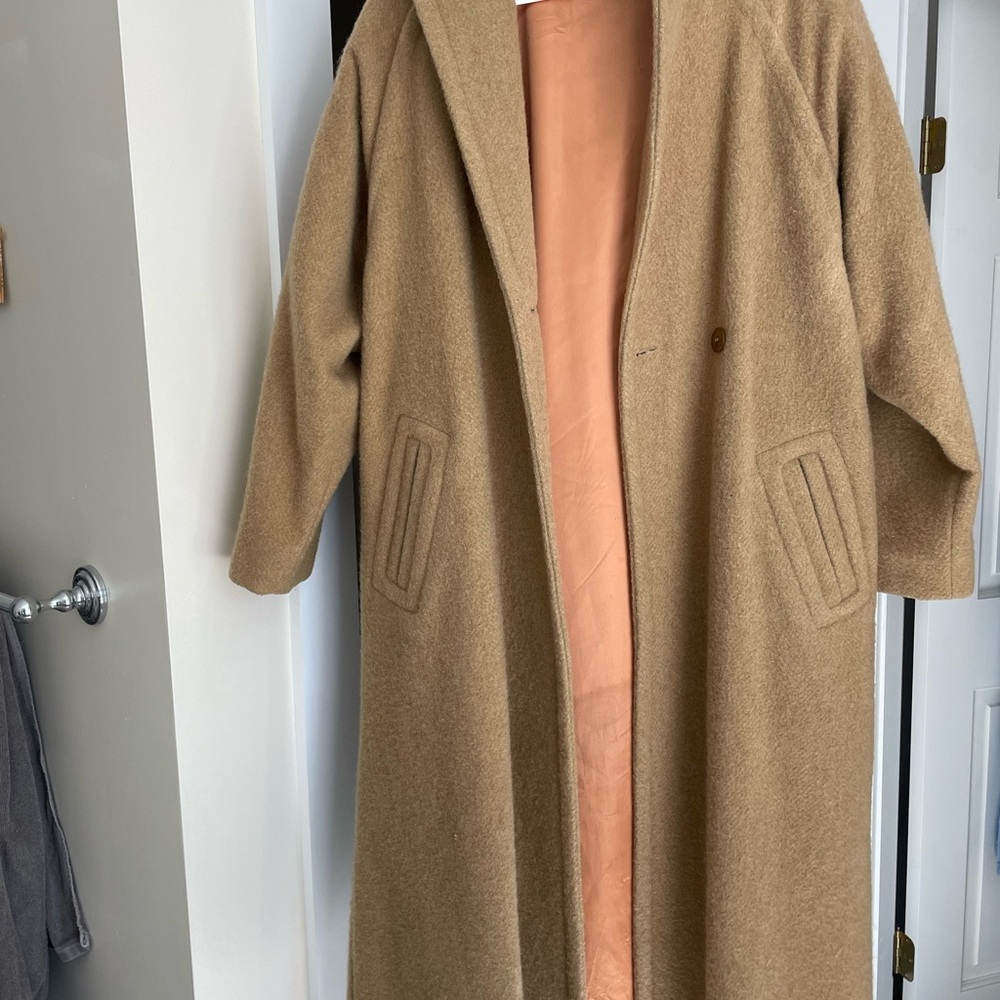Vintage Woolrich Camel Wool Swing Coat Pleated Back Made USA Women’s M
